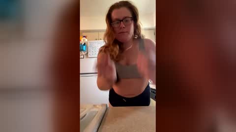 bunniejean online show from May 22, 6:06 pm