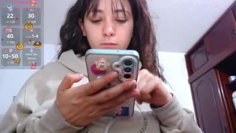 bunny_chloe online show from December 17, 1:22 am