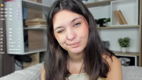 Aria online show from February 15, 7:33 am