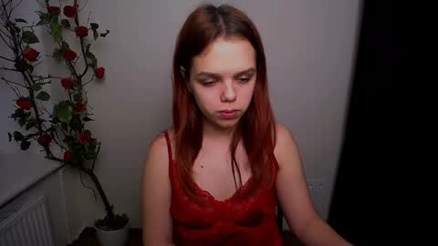 Ariel online show from March 4, 9:54 pm