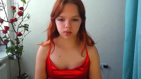 Snapshot of bunnybloom_ chatting on September 14, 6:33 am Ariel online show from September 14, 6:33 am