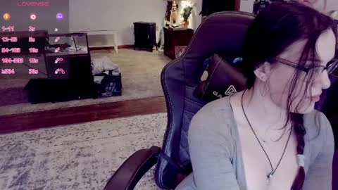 bunnynextdoor online show from April 2, 2:58 pm