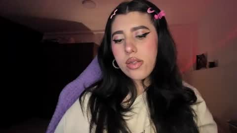 Jess online show from June 20, 2:04 am
