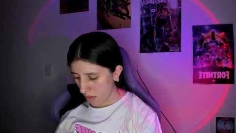 Snapshot of bunnyy09 chatting on January 16, 3:02 am Jess online show from January 16, 3:02 am