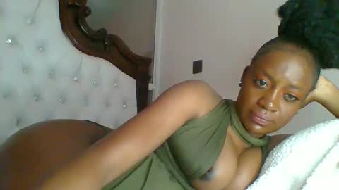 m online show from November 27, 11:40 pm