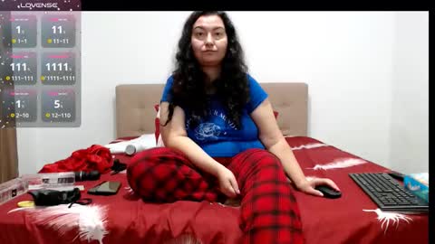 Emma online show from October 3, 7:02 am