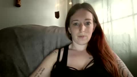 butcherbaby online show from January 5, 9:29 pm