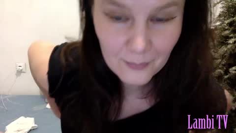 Snapshot of caffeinated_lamb chatting on March 7, 7:27 pm Lamb online show from March 7, 7:27 pm