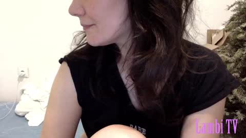 Snapshot of caffeinated_lamb chatting on March 10, 7:29 pm Lamb online show from March 10, 7:29 pm