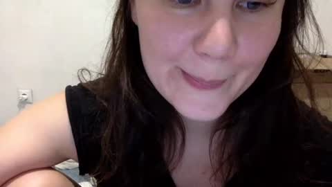 Snapshot of caffeinated_lamb chatting on September 17, 6:39 pm Lamb online show from September 17, 6:39 pm