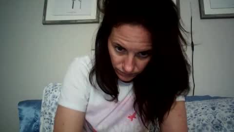 Snapshot of caitie__citrine chatting on October 12, 11:29 pm Caitie Citrine online show from October 12, 11:29 pm