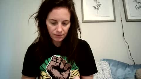 Snapshot of caitie__citrine chatting on October 28, 7:08 pm Caitie Citrine online show from October 28, 7:08 pm