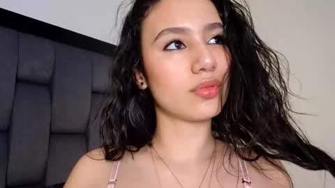 Calipso Parisi online show from November 8, 1:38 pm