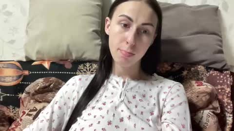 Anna online show from March 6, 10:49 pm