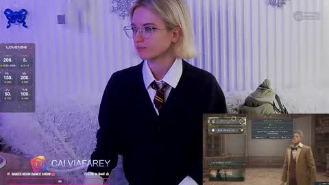 calvia_farey online show from November 28, 7:44 am