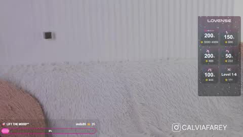 Snapshot of calvia_farey chatting on September 22, 3:27 am calvia_farey online show from September 22, 3:27 am