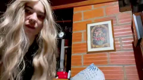 Snapshot of camii19y chatting on September 29, 12:05 am Camii online show from September 29, 12:05 am