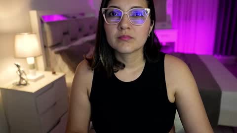 Snapshot of camila_buitrago chatting on February 13, 12:57 am Camila buitrago online show from February 13, 12:57 am