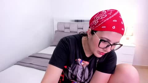 Camila buitrago online show from April 11, 12:06 am