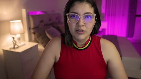 Snapshot of camila_buitrago chatting on December 16, 1:42 am Camila buitrago online show from December 16, 1:42 am