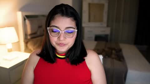 Snapshot of camila_buitrago chatting on October 7, 3:00 am Camila buitrago online show from October 7, 3:00 am