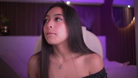 Camila online show from November 20, 4:35 am