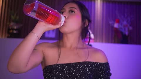 Camila online show from December 21, 8:02 pm