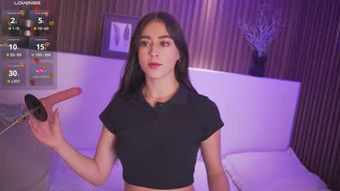 camila_martinez9 online show from November 12, 11:41 am