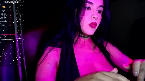 Cami online show from September 16, 9:45 pm