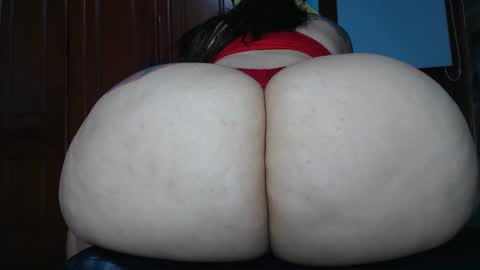 Snapshot of camila_rosess chatting on January 17, 2:18 pm valentinaEpic way Ive been fucked 1515 online show from January 17, 2:18 pm