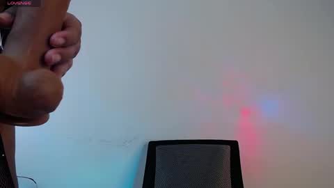 camila_torresss online show from April 16, 9:39 pm