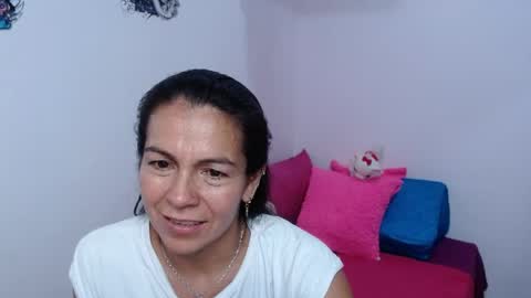 Camila Vargas online show from March 30, 11:15 pm