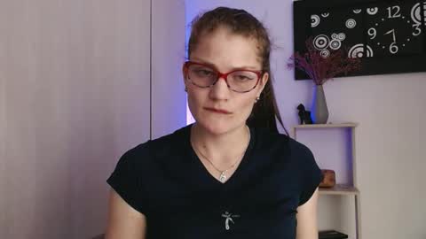 Camila ventura online show from October 20, 1:30 am