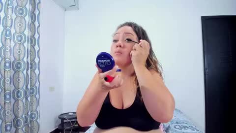 camilaa foxxx online show from November 24, 7:05 pm