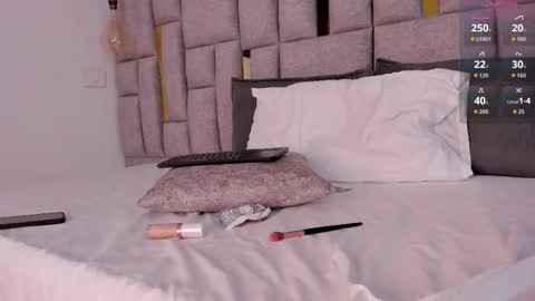 camilaa_smith_ online show from March 15, 5:59 pm