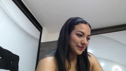 Camila online show from November 1, 12:48 am