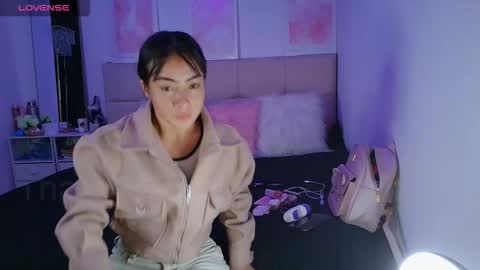 camilamarsh online show from February 4, 11:46 am
