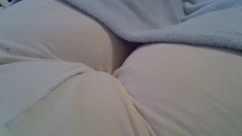 flash 50 tokens BIG CLIT  tits pussy. masturbation big clit 150 tokens fingers inside pussy 1000 tk  pump big clit 300 tk online show from January 18, 6:59 pm