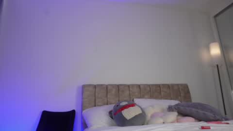 Brit online show from February 14, 12:40 pm