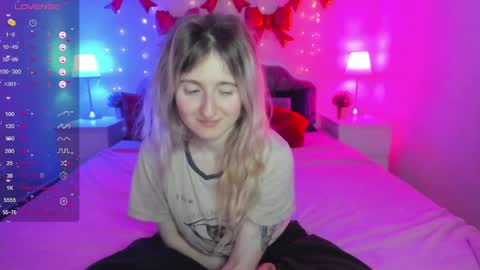 camilladreamer online show from April 1, 10:29 pm