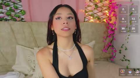 camiluxe online show from March 15, 8:55 pm