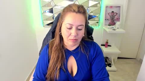 camixxx_m online show from January 6, 5:38 pm