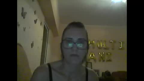 Cammy online show from October 26, 6:25 pm