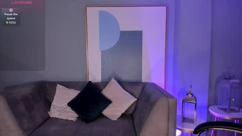  Candanse R  online show from January 15, 8:48 pm