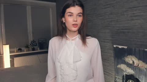 Flora online show from February 2, 7:04 pm