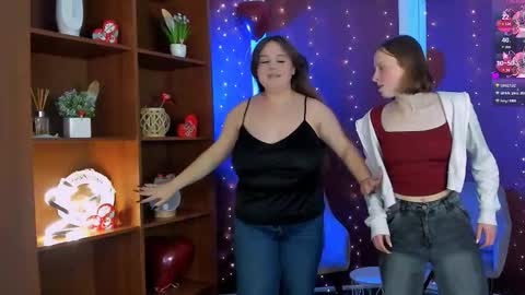 candy flossie1 online show from February 10, 12:02 am