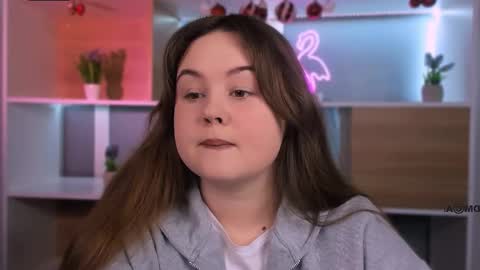 candy flossie1 online show from January 8, 6:28 am