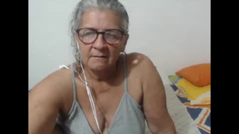 candy online show from March 1, 10:42 pm