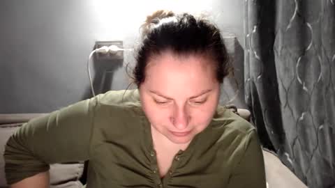 Laura online show from March 24, 6:57 pm