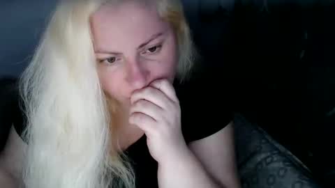 Laura online show from March 9, 11:58 am